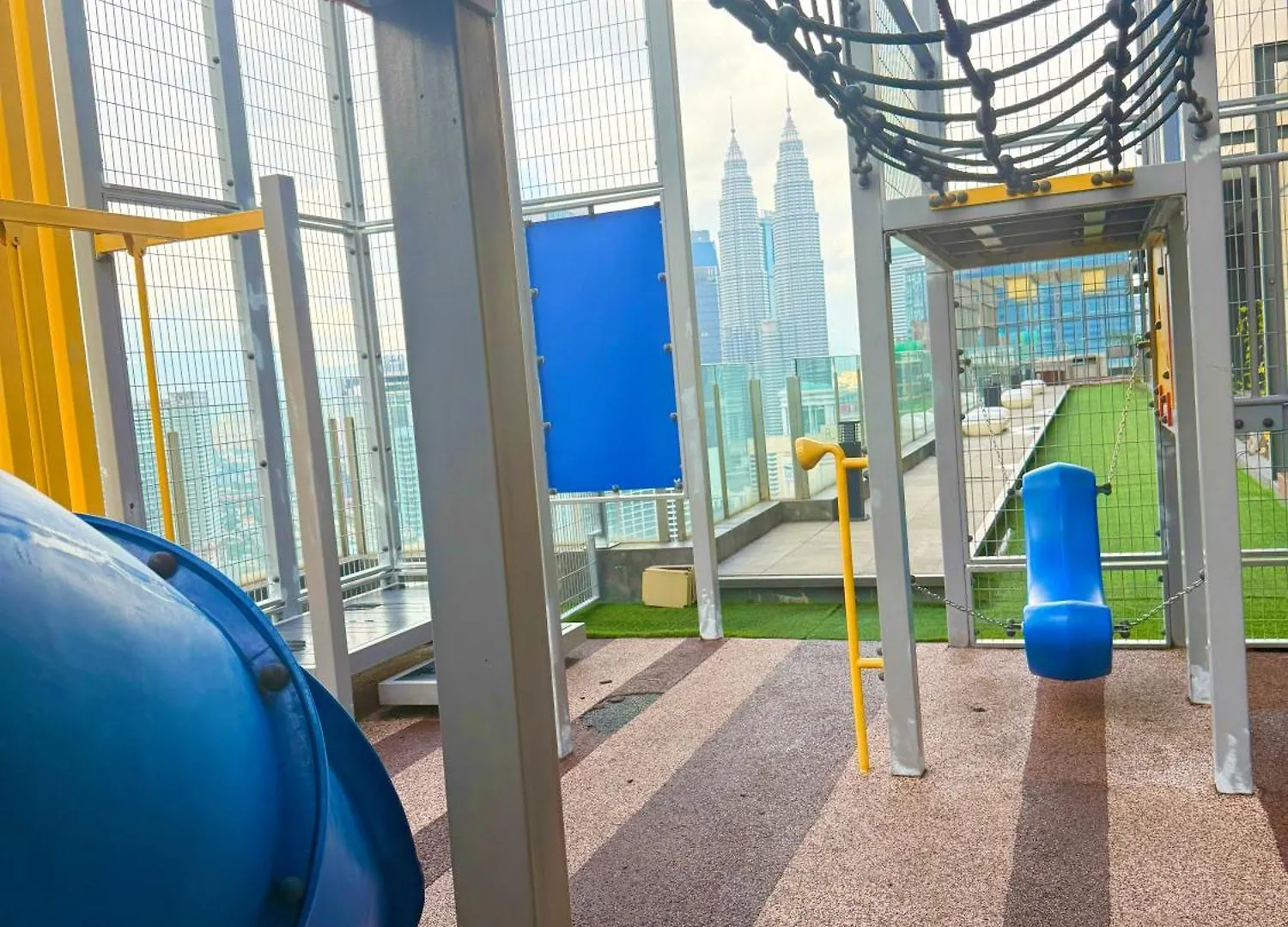Anggun Residences Klcc By Flixses Kuala Lumpur 0*,